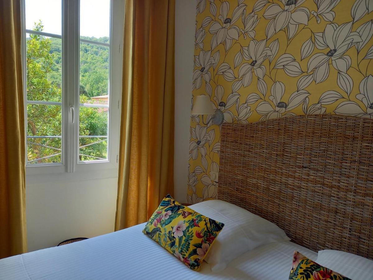 Hotel Restaurant Notre Dame Collobrières Dış mekan fotoğraf