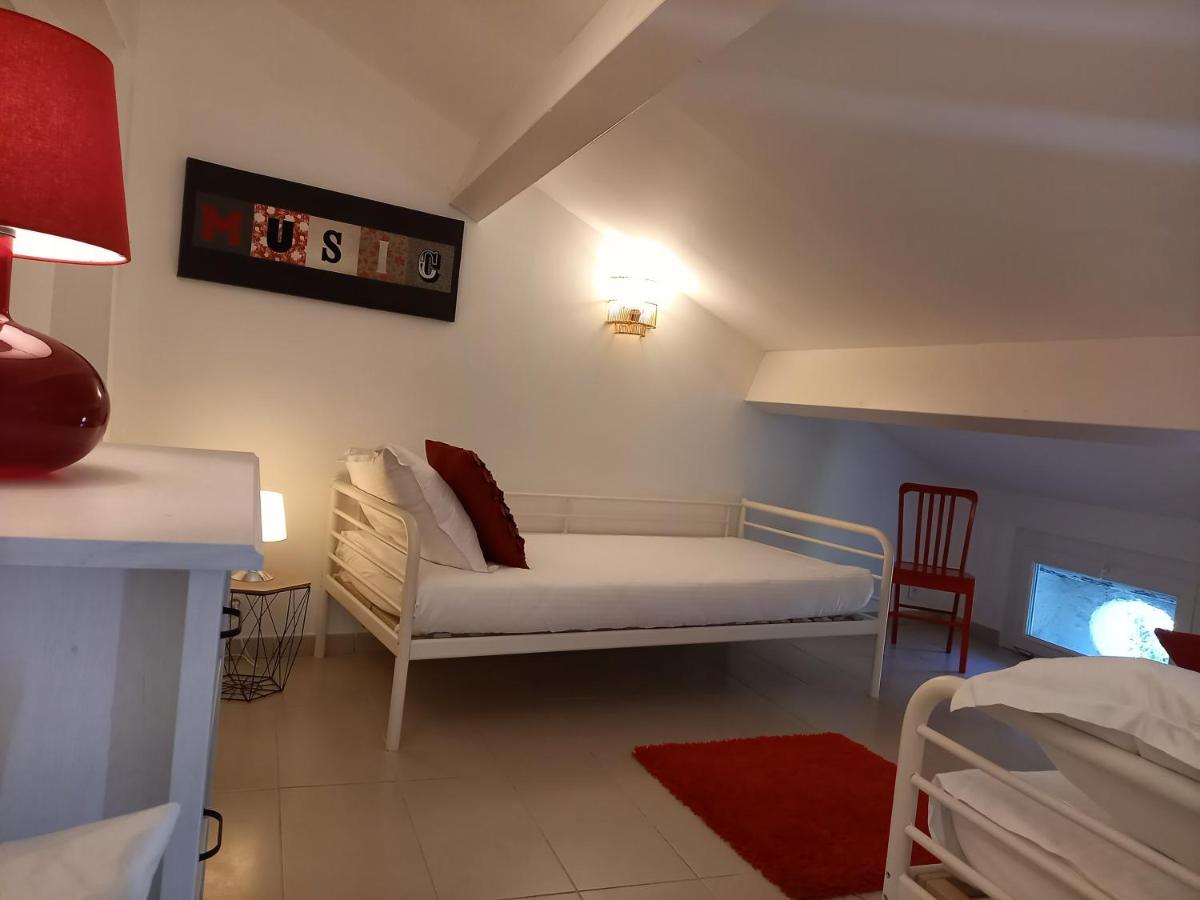 Hotel Restaurant Notre Dame Collobrières Dış mekan fotoğraf