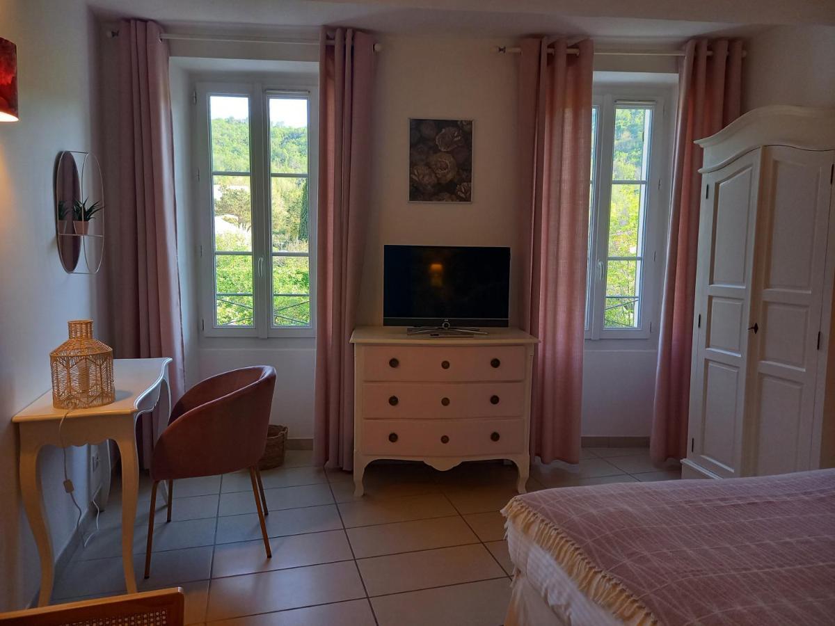 Hotel Restaurant Notre Dame Collobrières Dış mekan fotoğraf