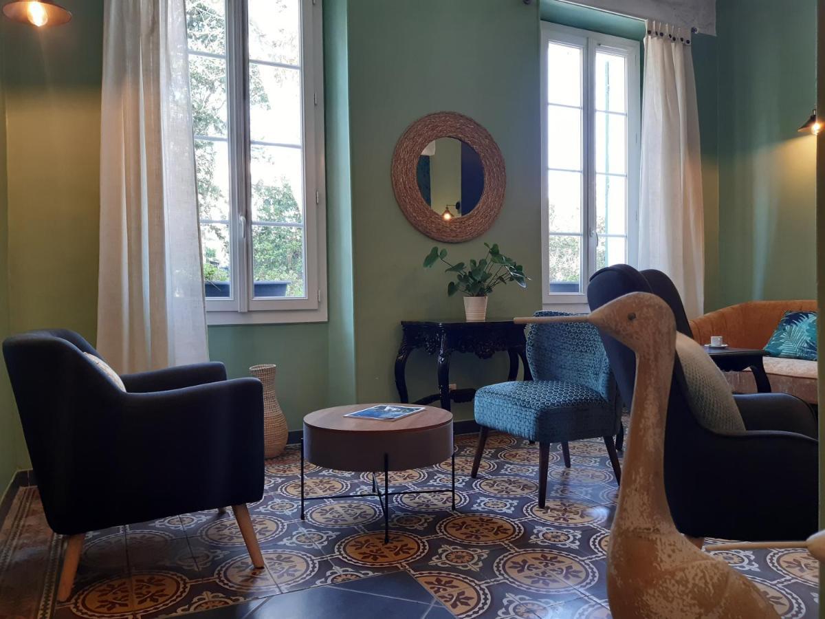 Hotel Restaurant Notre Dame Collobrières Dış mekan fotoğraf